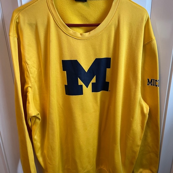 Other - University of Michigan Yellow Sweater